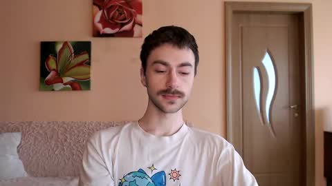 Tom online show from May 7, 1:11 pm