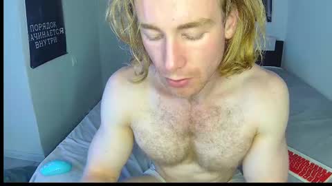 whitebars22 online show from July 26, 9:17 am