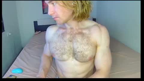 whitebars22 online show from August 9, 9:26 am