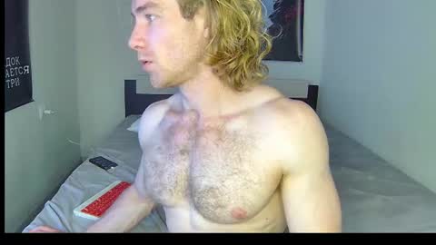 whitebars22 online show from August 3, 5:39 am