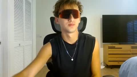 Zach online show from August 1, 8:41 pm