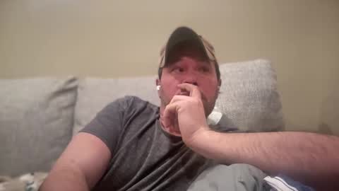 wild_rid3r online show from February 12, 6:51 am