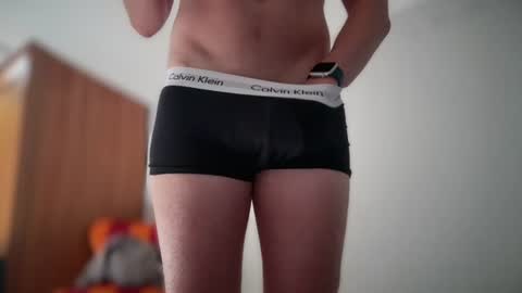 will3hotboi online show from June 24, 1:25 pm