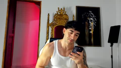 will_ferrari300 online show from May 1, 12:26 am