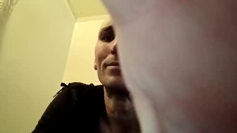 willbarringer12 online show from May 13, 11:40 am