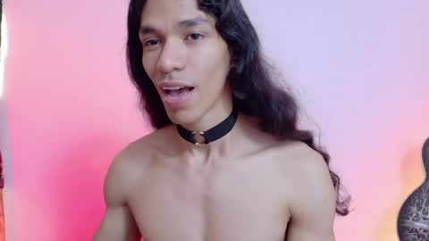 willy_veins online show from April 22, 4:23 pm