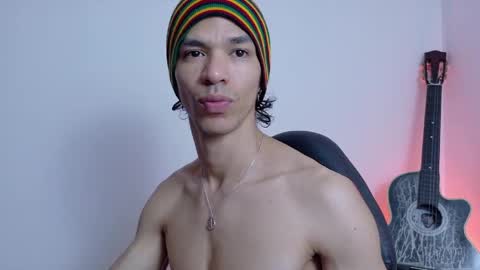 willy_veins online show from May 5, 9:44 am