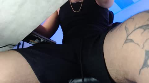 Woondeer online show from April 30, 7:43 pm