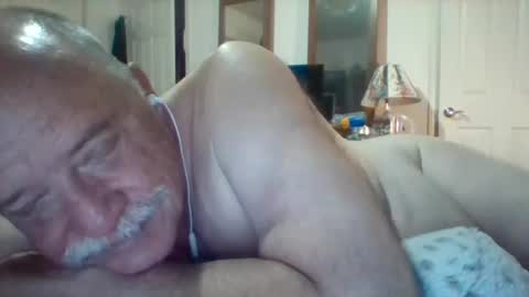 wvmountainlover online show from May 14, 2:09 am