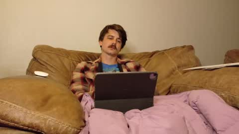 Wyatt online show from August 5, 5:34 am