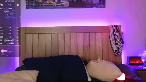 Xander Cardona online show from July 24, 4:42 am