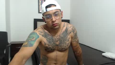 Xanderrtt online show from July 2, 3:34 am