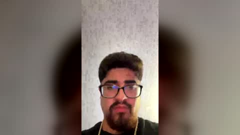 xavier_1169 online show from July 27, 9:44 pm