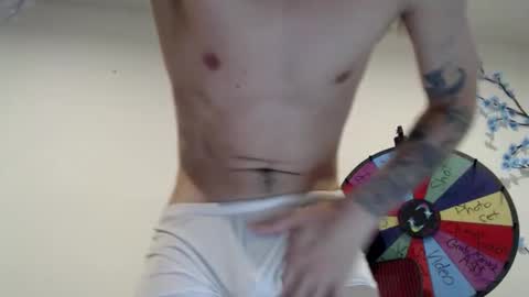 xgoonxmasterx online show from May 16, 1:47 am