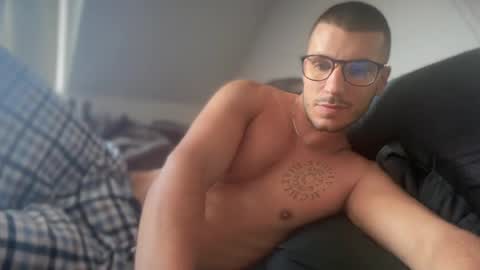 davdo online show from July 18, 7:36 am