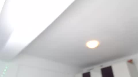 xxxdonpuiuuxxx online show from July 26, 4:42 am