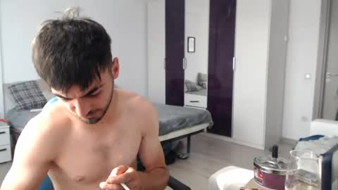 xxxdonpuiuuxxx online show from July 20, 5:35 am