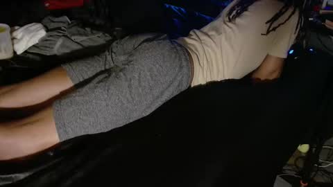 xxxjrstrokesxxx online show from May 3, 2:09 pm