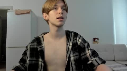 y0ursteve online show from May 11, 11:01 am