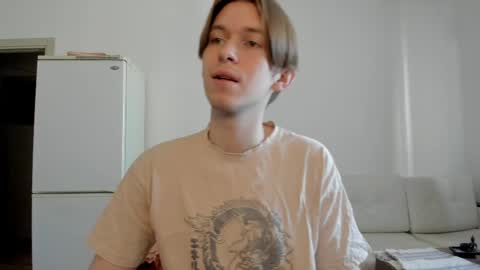 y0ursteve online show from May 18, 10:32 am