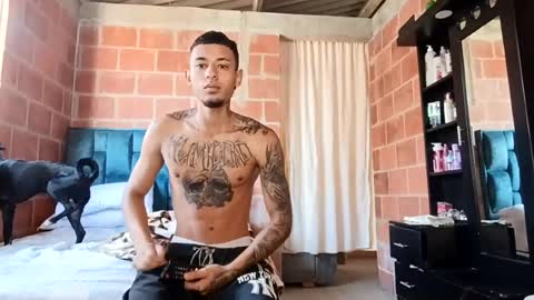 Yajz online show from July 7, 1:26 pm