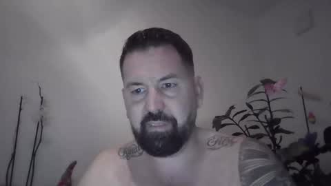 yakijoe online show from May 10, 10:11 pm