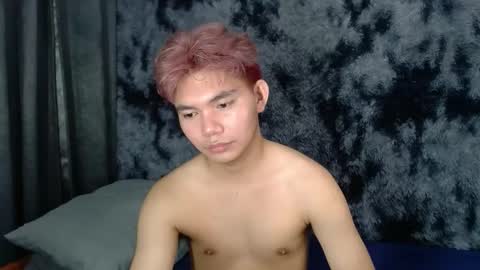 Eian online show from April 28, 5:17 pm