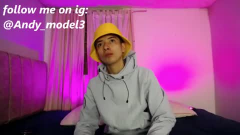 Oshiri online show from July 14, 1:18 am