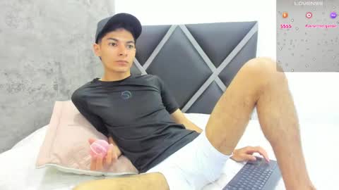 Yeferson online show from May 2, 8:11 pm