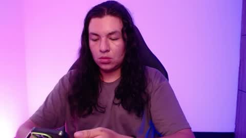 Gio online show from July 19, 11:00 pm