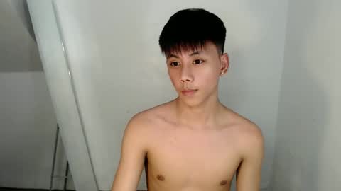 ynotyu online show from May 8, 12:05 pm