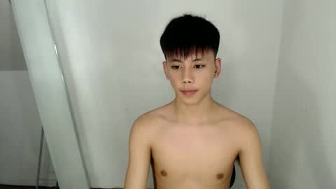 ynotyu online show from May 11, 11:12 am