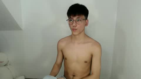 ynotyu online show from May 13, 4:48 pm