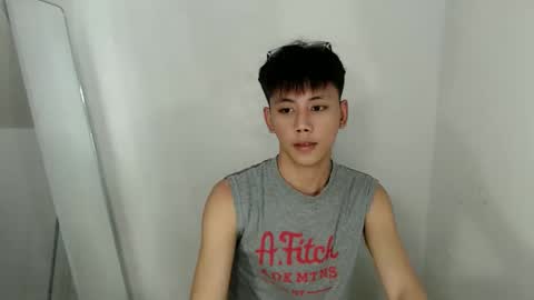 ynotyu online show from May 11, 4:15 pm