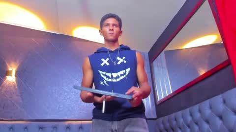 Yoel online show from June 24, 6:55 pm