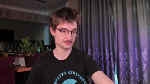 Max online show from May 1, 3:43 am