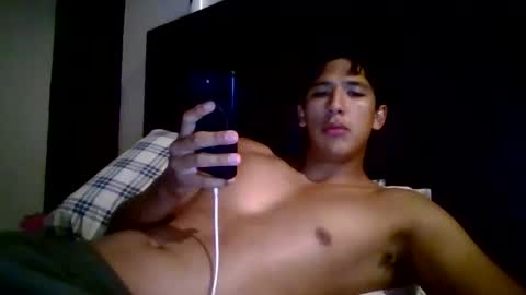yongmodel00 online show from June 8, 4:35 am