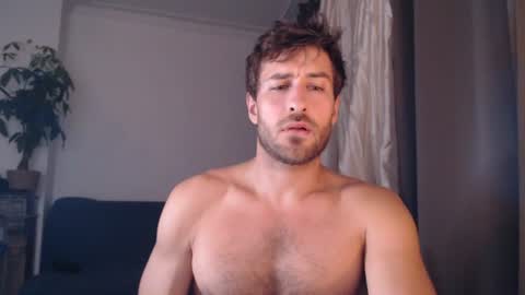 Yoooups online show from July 7, 9:18 pm