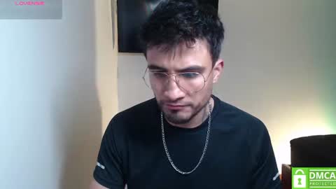 yoshy_man online show from June 25, 5:12 am
