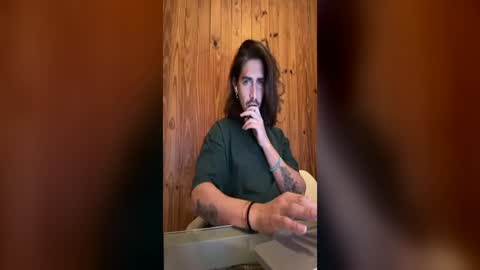 youcallmerobert online show from August 3, 8:37 pm