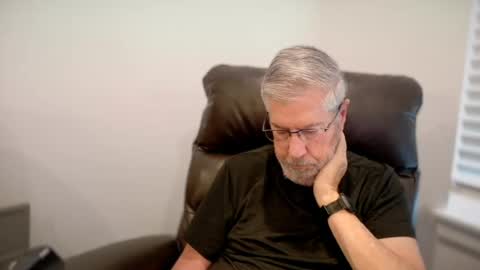 Colorado Guy Straight online show from August 4, 1:05 pm
