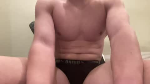younstud455 online show from May 1, 7:16 pm