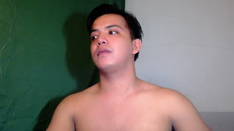 yourasian_bradley online show from July 26, 2:03 pm