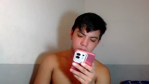 yourasian_bradley online show from July 30, 7:40 am