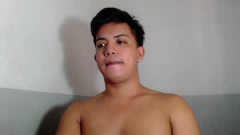 yourasian_bradley online show from July 2, 5:02 am