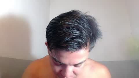 yourasian_bradley online show from June 30, 4:02 am