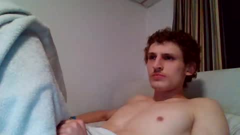 yourbitch1762 online show from May 4, 5:20 am