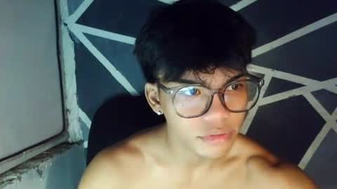 rainy online show from July 14, 9:21 pm