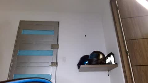yourfavorite_bigclit online show from July 14, 12:33 pm