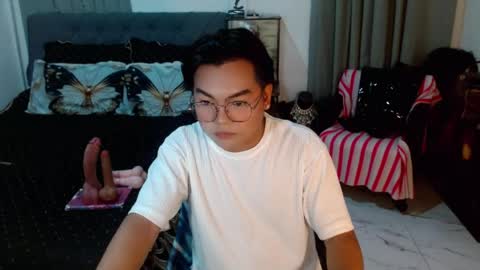 Fem boi Nards online show from July 7, 6:11 pm